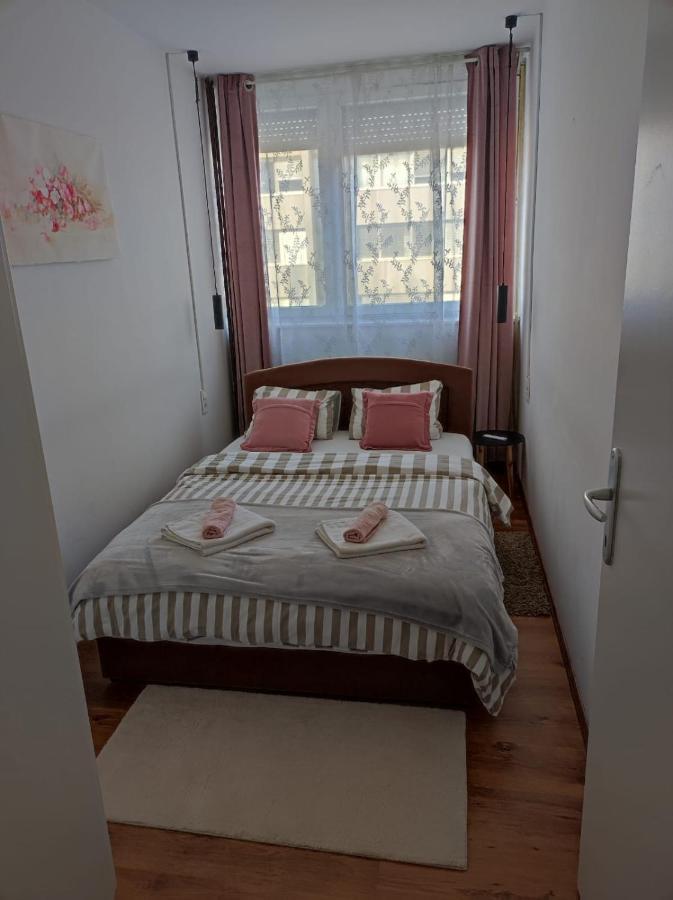Apartman Emy Karlovac Eksteriør bilde